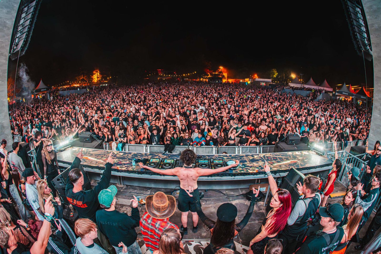 Nibirii2025-KellyVanDerMaade-11